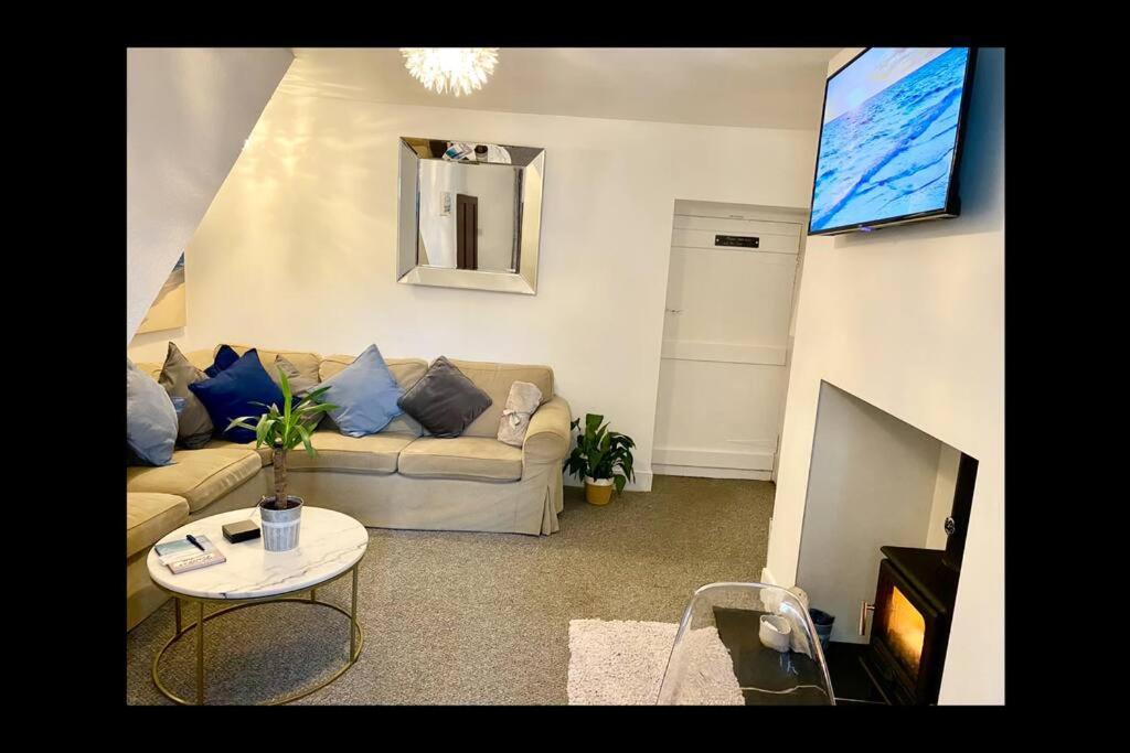 Holiday home Harbour Stroll Seahouses. Close To The Harbour.